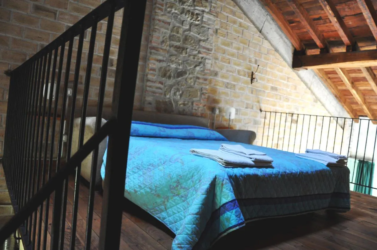 Agriturismo Campo Del Pillo Pietradura 0*,